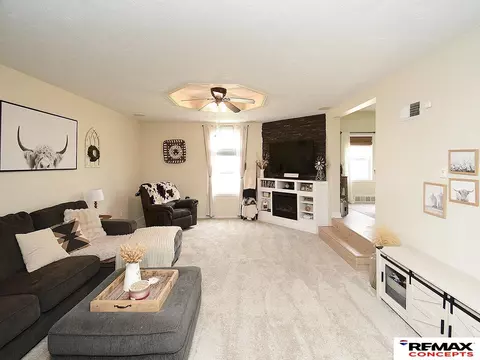 649 W 2nd St, Wahoo, NE 68066