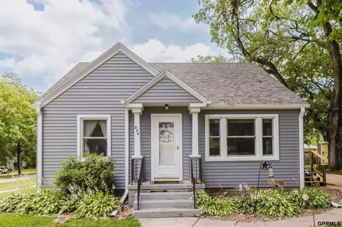 520 N 17th St, Nebraska City, NE 68410