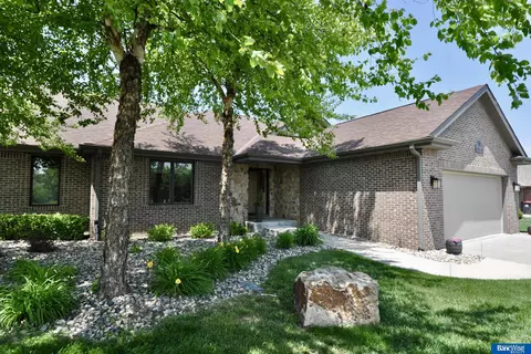 7135 S 94th Ct, Lincoln, NE 68526