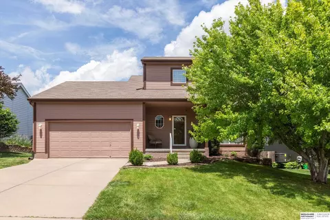 14628 Kansas Ave, Omaha, NE 68116