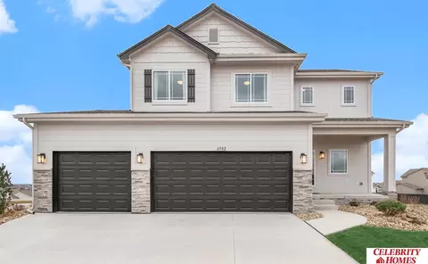 16928 Curtis Ave, Omaha, NE 68116