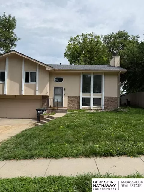 16510 Ohern St, Omaha, NE 68135
