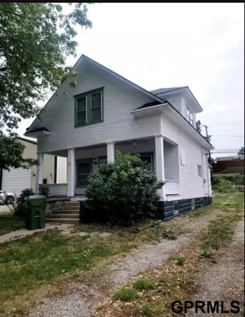 505 N Saunders St, Sutton, NE 68979