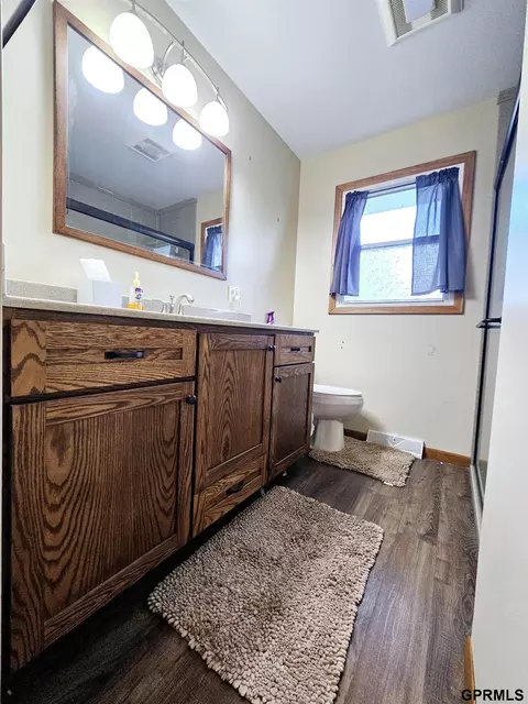 534 N 3rd St, Hampton, NE 68843 photo 10