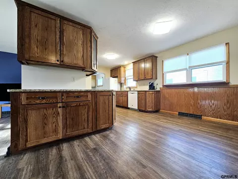 534 N 3rd St, Hampton, NE 68843 photo 4