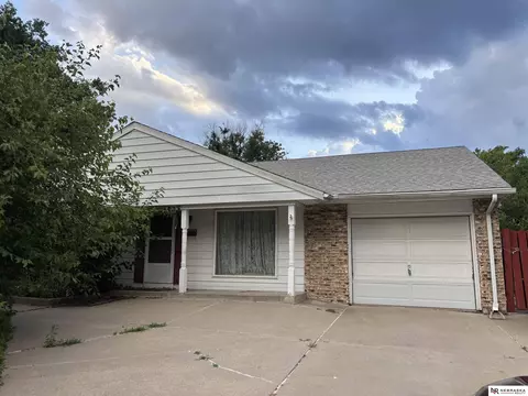 3108 S 134 St, Omaha, NE 68144