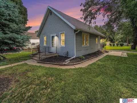 4308 N 70th St, Lincoln, NE 68507