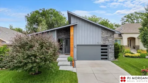 801 S 183rd St, Elkhorn, NE 68022
