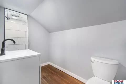 Bath - 404 5th St, Scribner, NE 68057 photo 2 of 2
