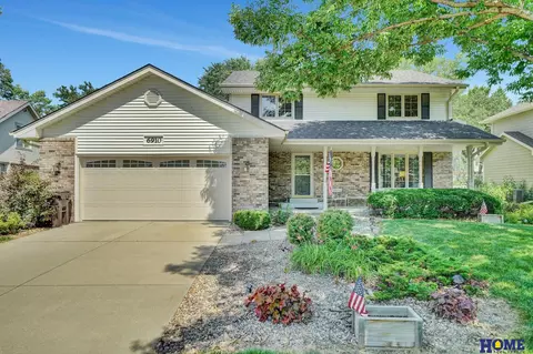 6910 Crooked Creek Ct, Lincoln, NE 68516