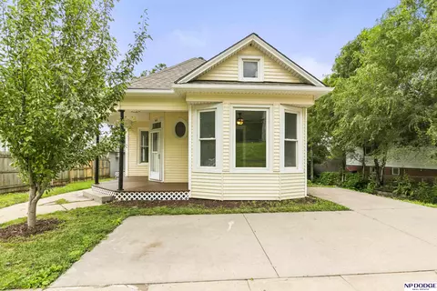 1014 High St, Council Bluffs, IA 51503