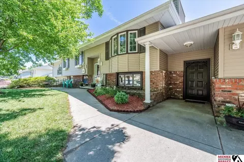 Exterior - 401 Maple Dr, Treynor, IA 51575 photo 1 of 5