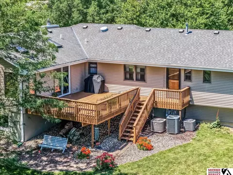 Exterior - 401 Maple Dr, Treynor, IA 51575 photo 5 of 5