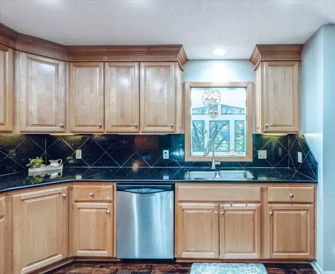 Kitchen - 401 Maple Dr, Treynor, IA 51575 photo 3 of 4