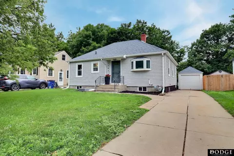 1783 N Linden St, Wahoo, NE 68066