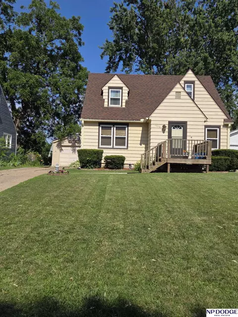 2826 N 65th St, Lincoln, NE 68507