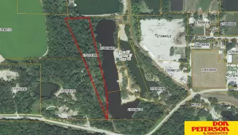 1160 Ridgeland Rd, Fremont, NE 68025