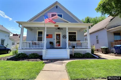 323 E 4th St, Fremont, NE 68025