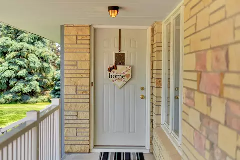 Entry Way - 2311 20 Rd, Gresham, NE 68367 photo 1 of 5