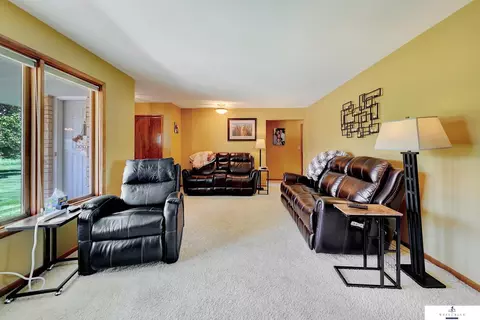 Living - 2311 20 Rd, Gresham, NE 68367 photo 2 of 6