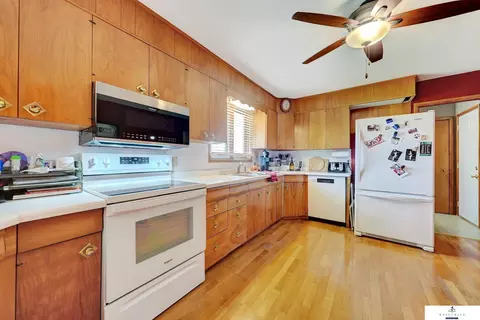 Kitchen - 2311 20 Rd, Gresham, NE 68367 photo 3 of 5