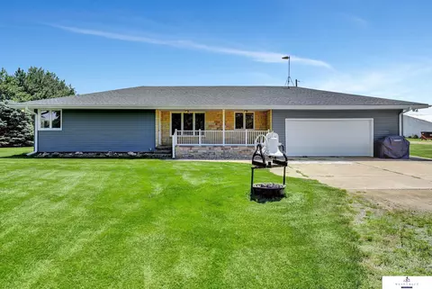 2311 20 Rd, Gresham, NE 68367