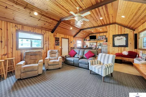 Living - 2311 20 Rd, Gresham, NE 68367 photo 5 of 6