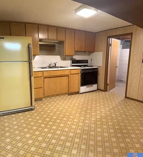 617 N 18th St, Beatrice, NE 68310 photo 25