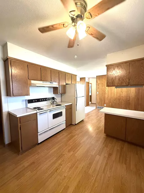 617 N 18th St, Beatrice, NE 68310 photo 13