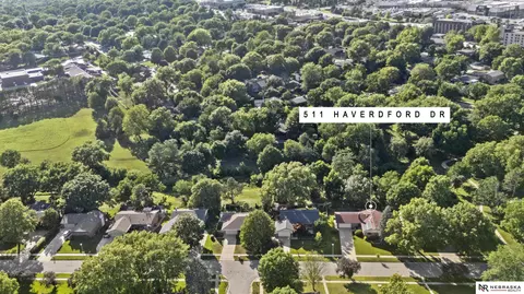 511 Haverford Dr, Lincoln, NE 68510