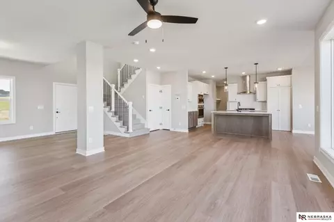 11212 N 172 St, Bennington, NE 68007 photo 9