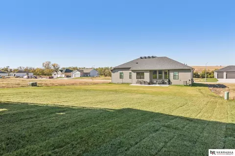 11212 N 172 St, Bennington, NE 68007 photo 37