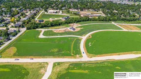 lot19 Monrovia Ests, Papillion, NE 68046