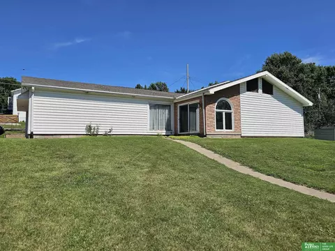 5803 S 50 Ave, Omaha, NE 68117
