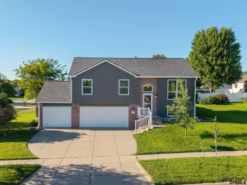 2110 Herel St, Lincoln, NE 68512