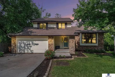 13055 Brookside Dr, Bellevue, NE 68123