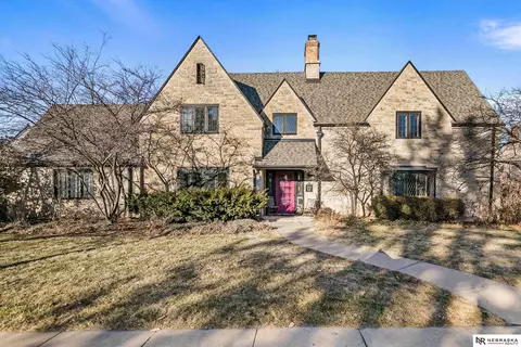 2930 Van Dorn St, Lincoln, NE 68502
