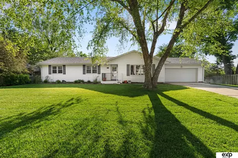 3516 S 101 St, Omaha, NE 68124