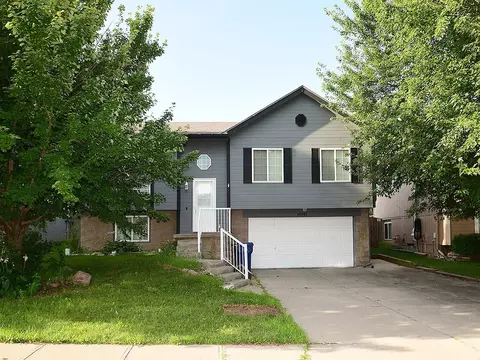 18741 Borman St, Omaha, NE 68135