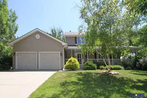 7201 Forbes Dr, Lincoln, NE 68516