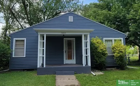 1003 N Blackburn Ave, York, NE 68467