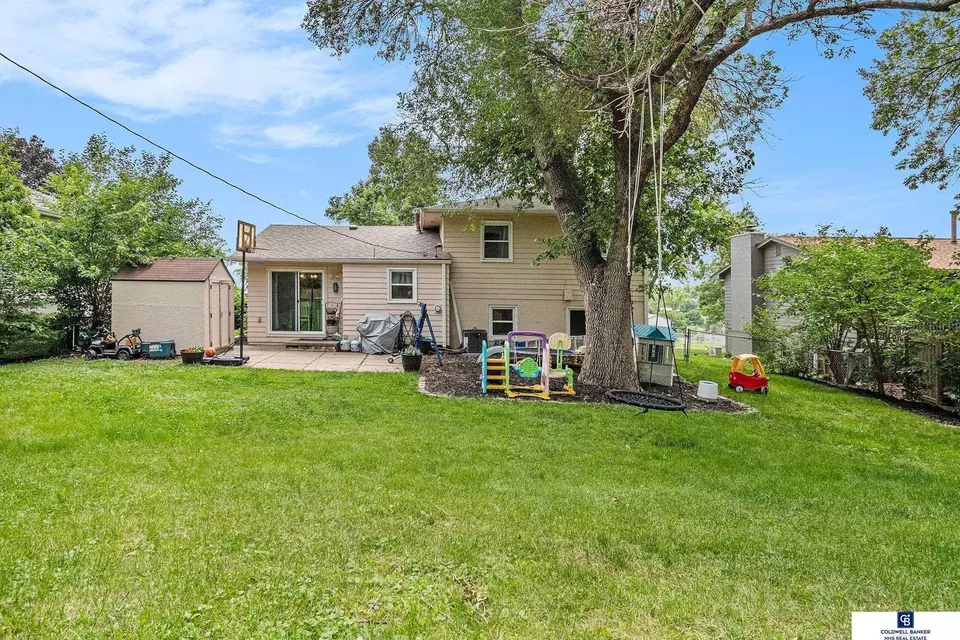 Exterior - 3618 Greene Ave, Bellevue, NE 68147 photo 3 of 6