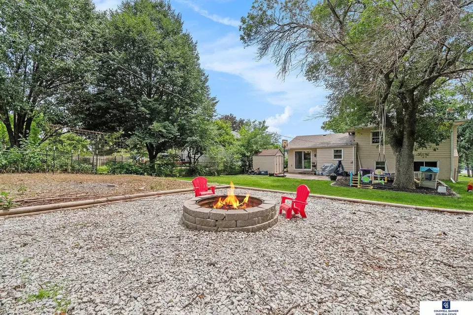 Exterior - 3618 Greene Ave, Bellevue, NE 68147 photo 5 of 6