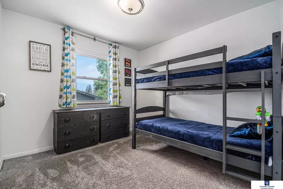 Bedroom - 3618 Greene Ave, Bellevue, NE 68147 photo 3 of 5