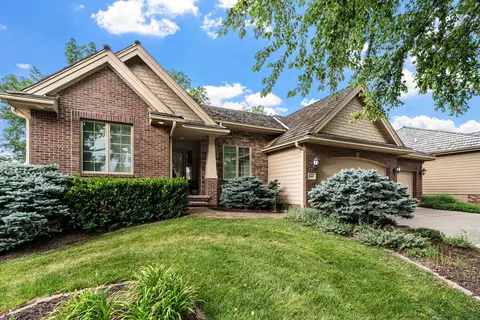 15447 Stevens Plz, Omaha, NE 68137