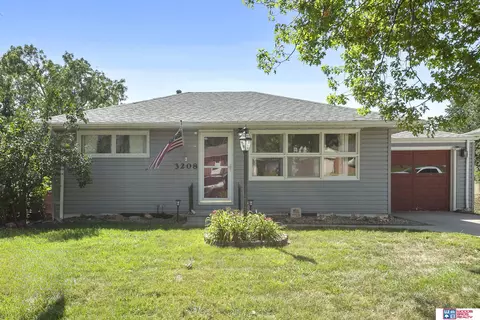 3208 N 67th St, Lincoln, NE 68507