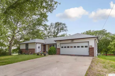 209 Carter St, Avoca, NE 68307