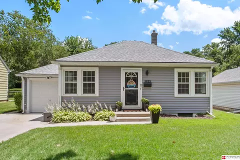 3923 N 67 Ave, Omaha, NE 68104
