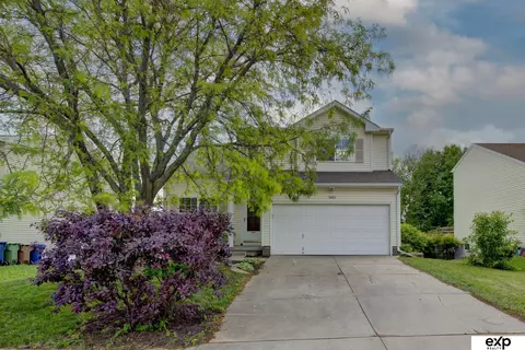 3003 Sheridan Rd, Bellevue, NE 68123