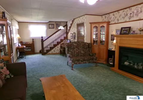 Living - 823 N 10th St, Beatrice, NE 68310 photo 1 of 4